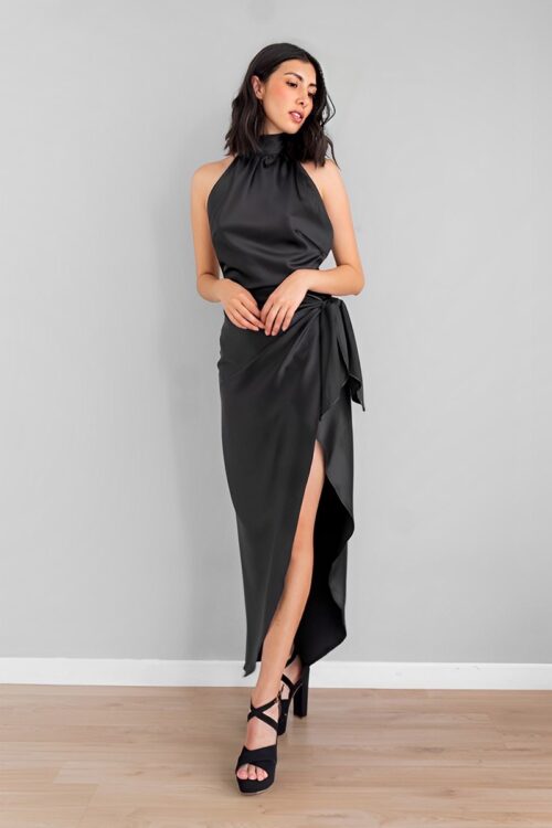 Vestido Halter Falda Lazo Negro