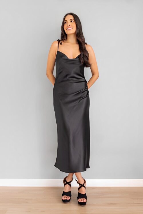 Vestido Midi Tiras Ajustables Negro