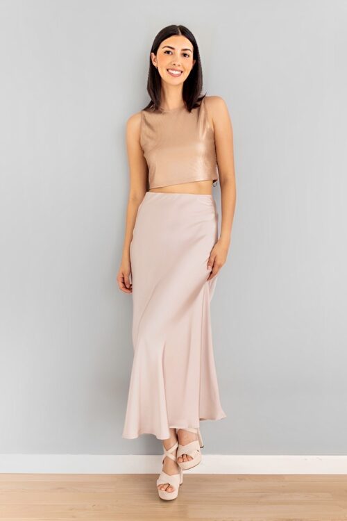 Falda en Satin Crema