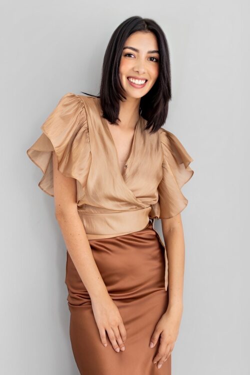 Blusa Cruzada Mangas Volantes Dorada