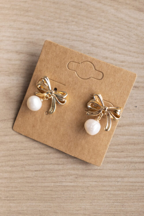 Aretes Moño Dorado Con Perla