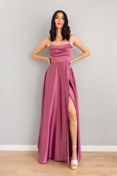 Vestido Top Drapeado Falda En A Mora
