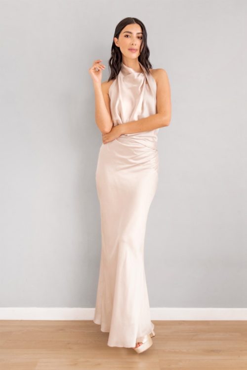 Vestido Espalda Abierta Cuello Alto Champaña
