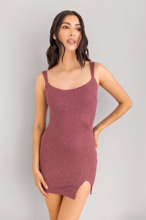 Vestido Corto Mini Abertura Brillo Mora