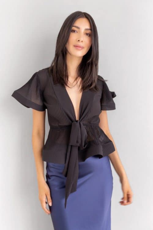 Blusa Peplum Lazo Negra