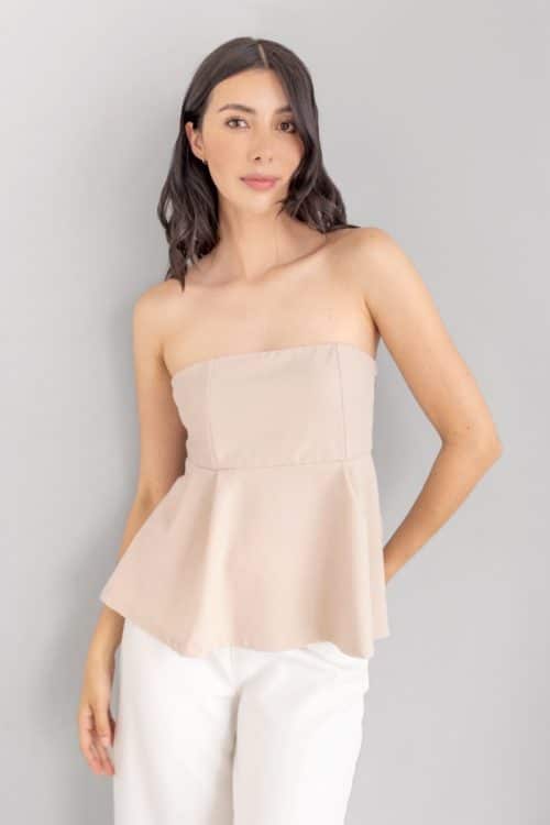 Blusa Peplum Strapless Crema